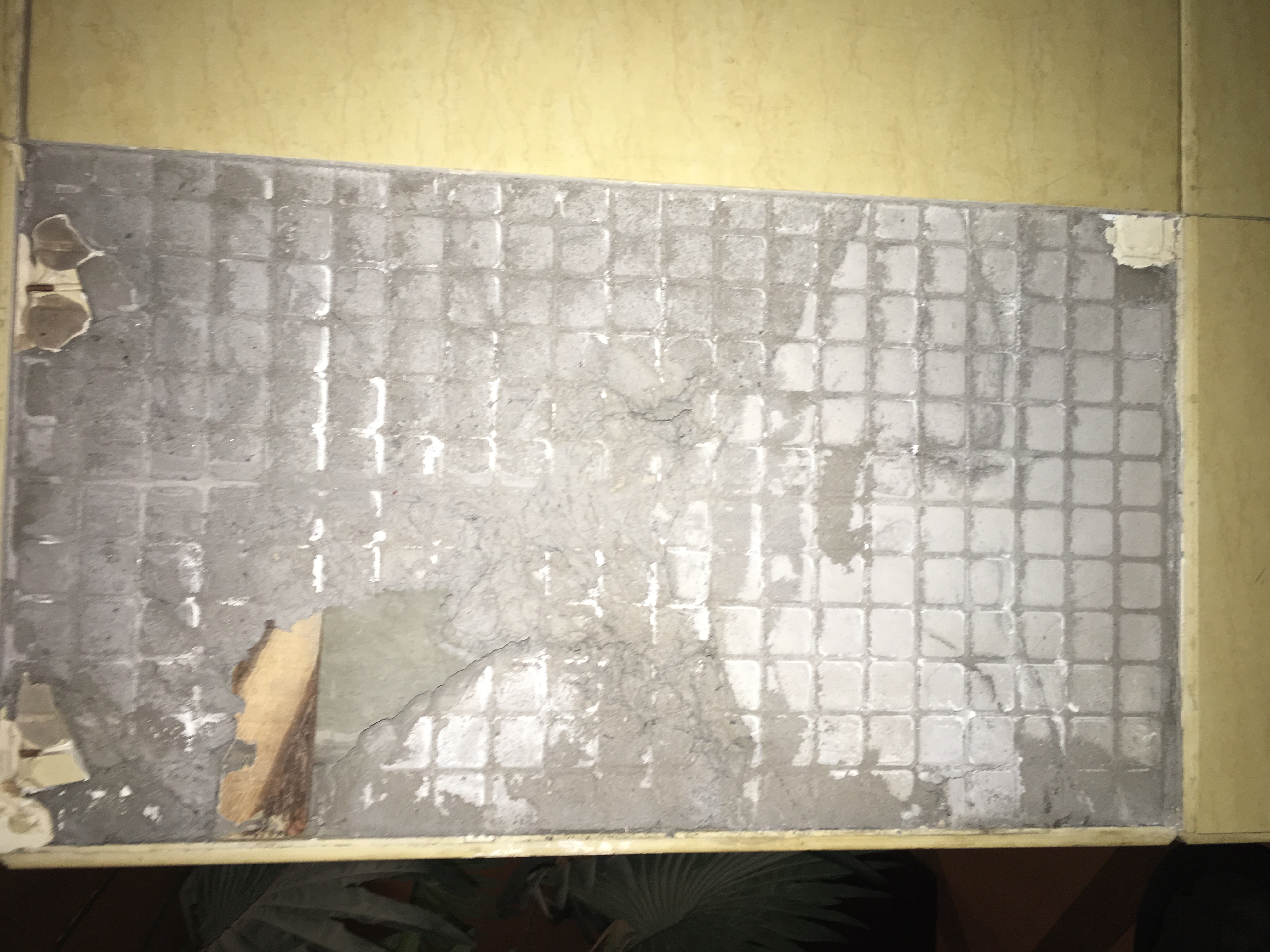 瓷砖空鼓就一定会掉下来吗?(瓷砖空鼓就一定会掉下来吗视频) 瓷砖空鼓就一定会掉下来吗?(瓷砖空鼓就一定会掉下来吗视频)