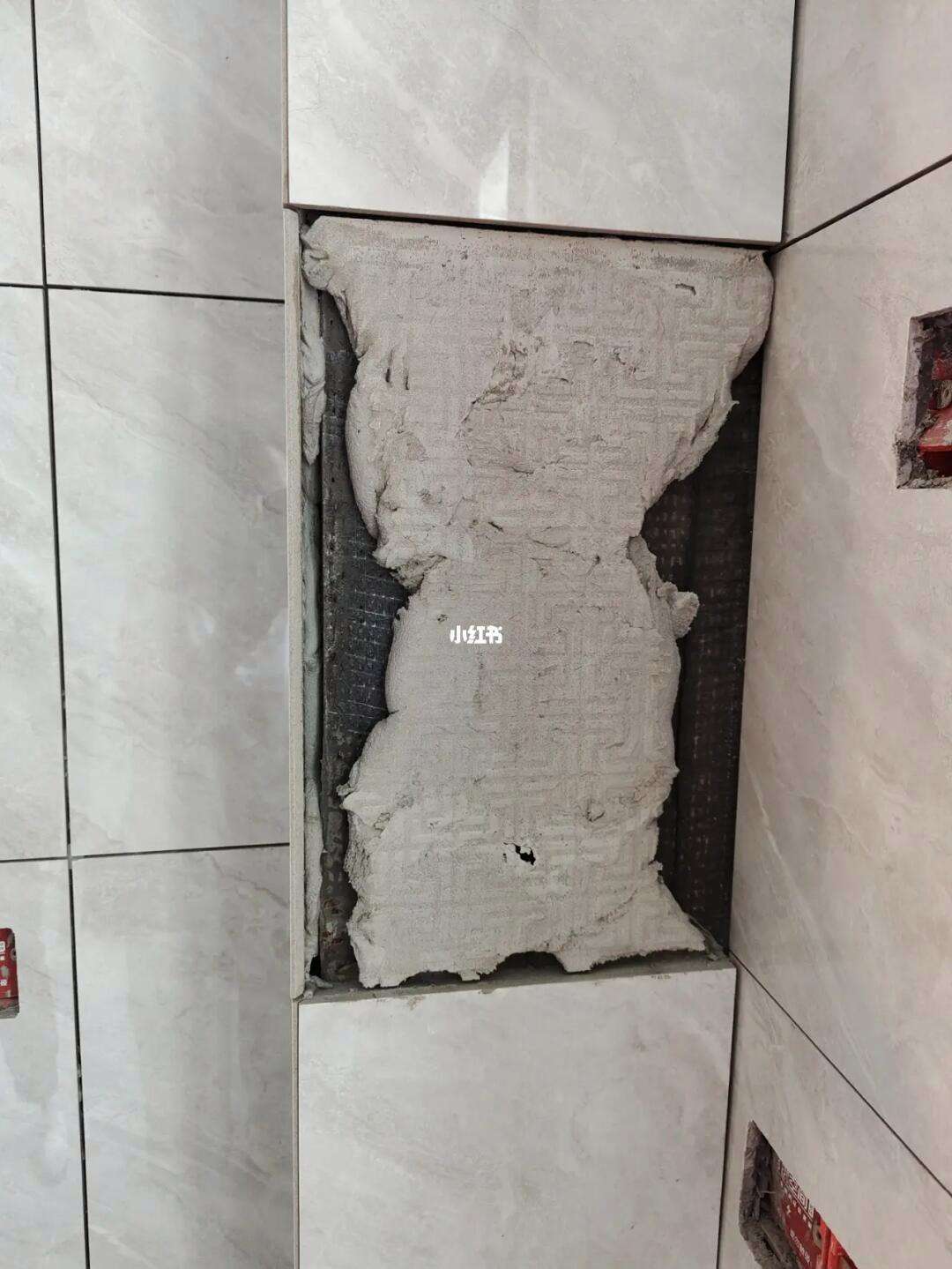 墙壁瓷砖空鼓怎么处理(墙壁瓷砖空鼓怎么处理掉) 墙壁瓷砖空鼓怎么处理(墙壁瓷砖空鼓怎么处理掉)