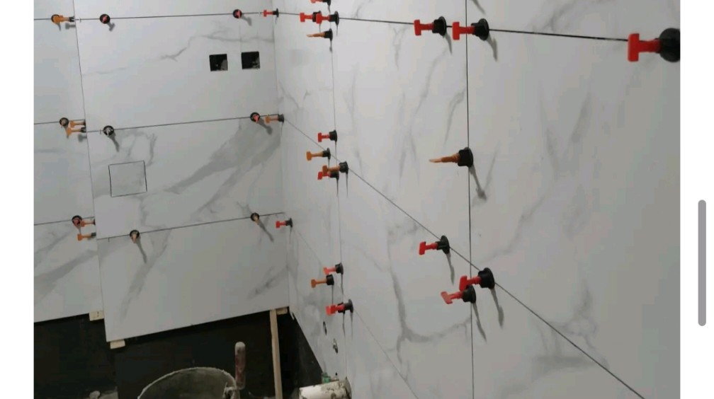 瓷砖师傅现场可以切割吗多少钱(瓷砖师傅现场可以切割吗多少钱一平米) 瓷砖师傅现场可以切割吗多少钱(瓷砖师傅现场可以切割吗多少钱一平米)